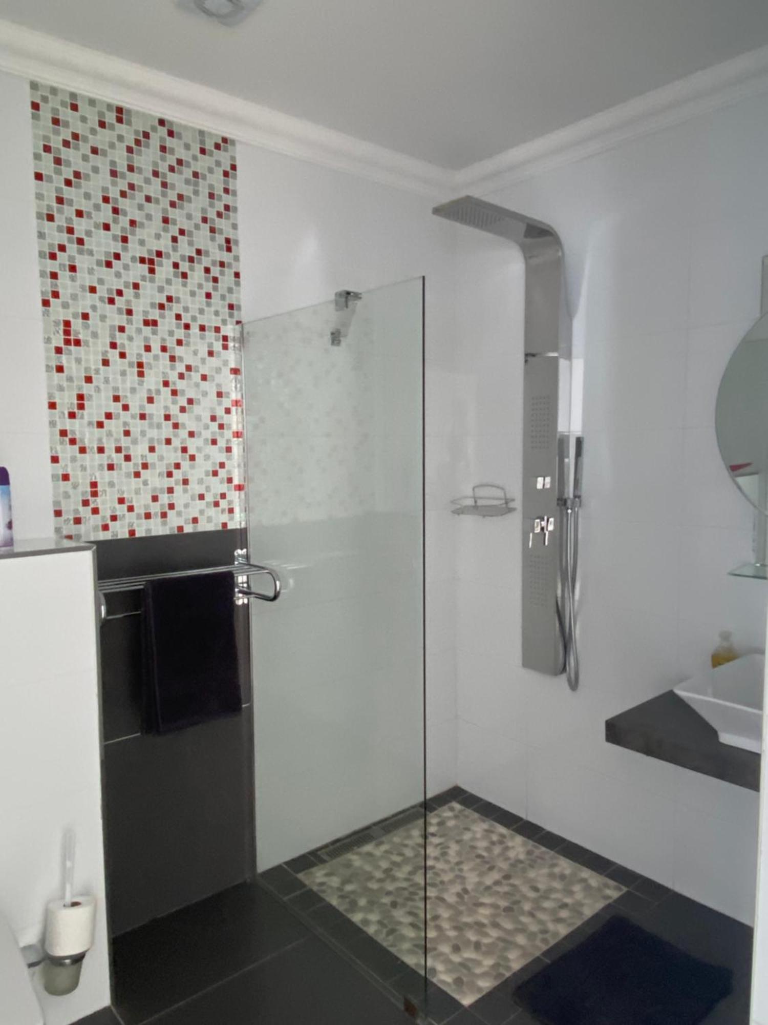 Bed And Breakfast Villa Livadia Кейптаун Екстериор снимка