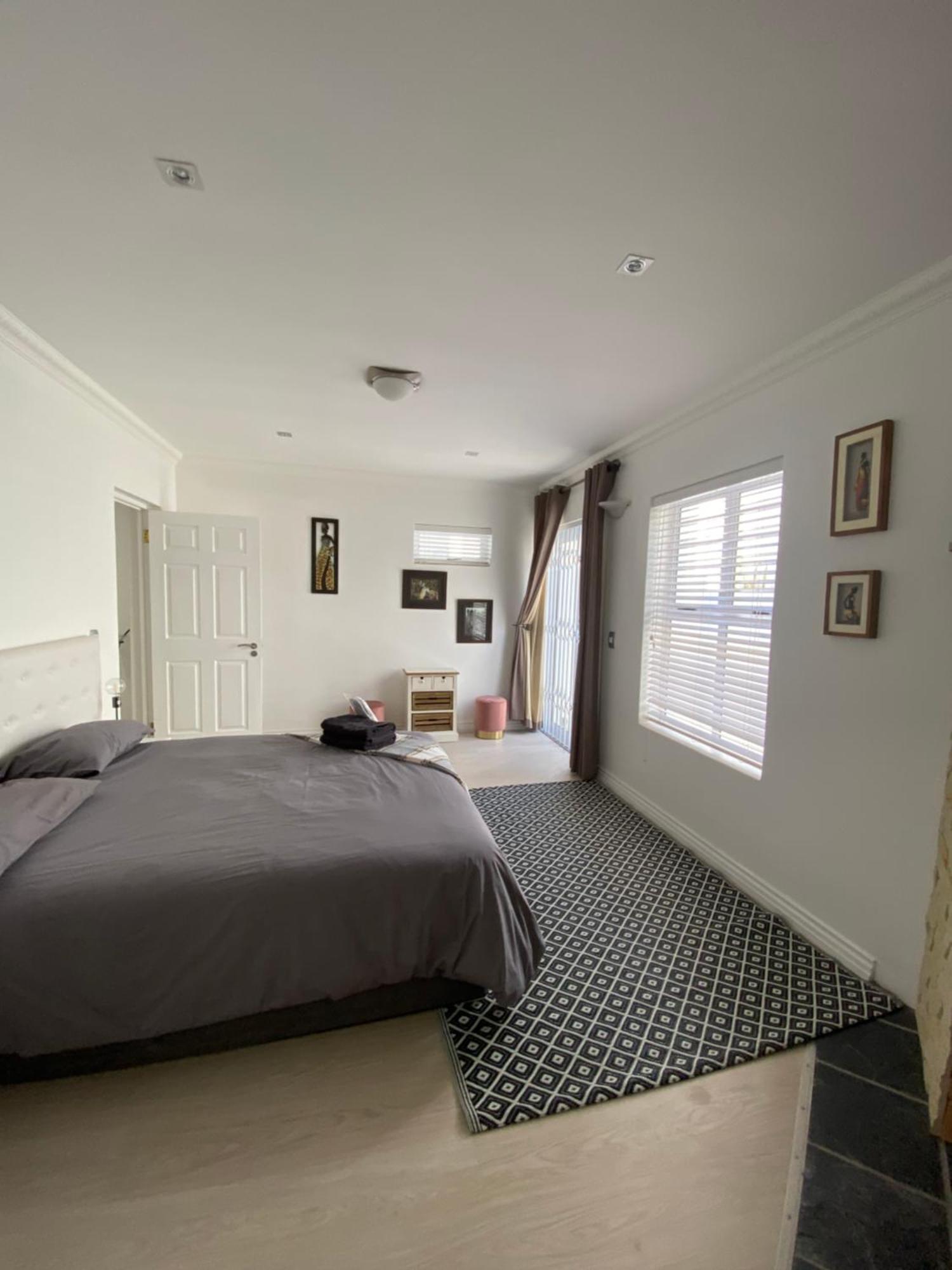 Bed And Breakfast Villa Livadia Кейптаун Екстериор снимка