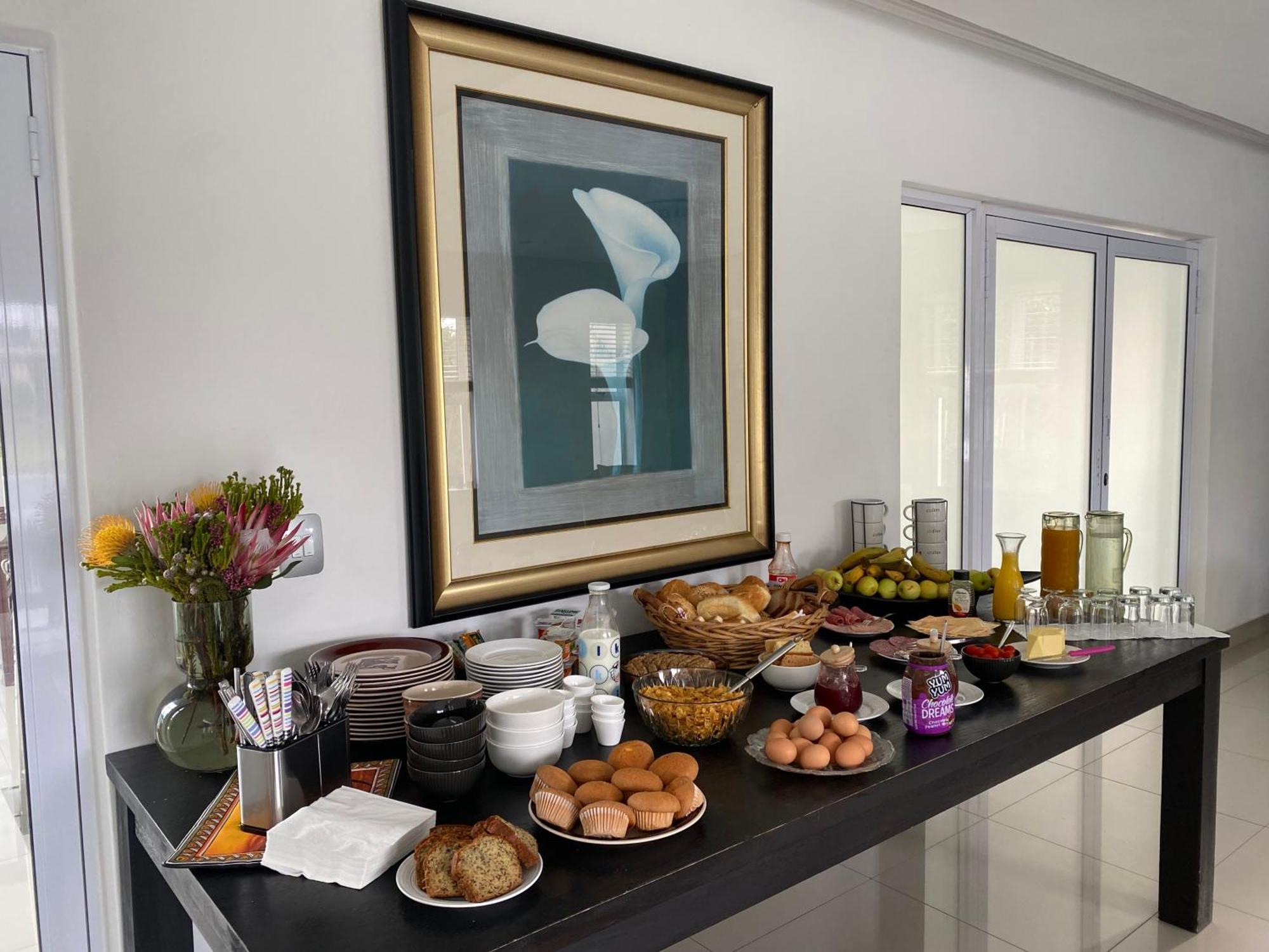 Bed And Breakfast Villa Livadia Кейптаун Екстериор снимка